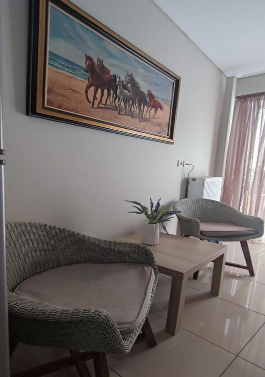 Apartment In A Quiet Location. أثينا المظهر الخارجي الصورة